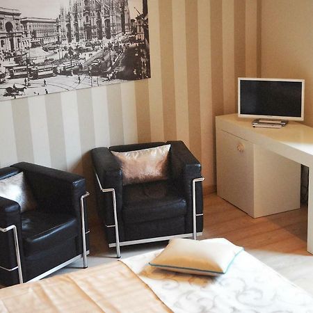 Rooms Milano Duomo Exterior foto
