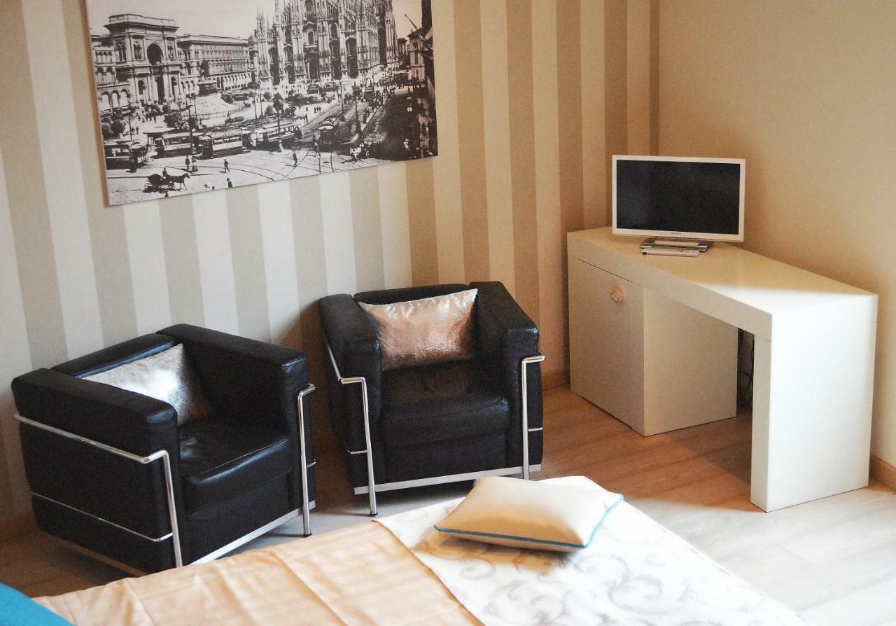 Rooms Milano Duomo Exterior foto